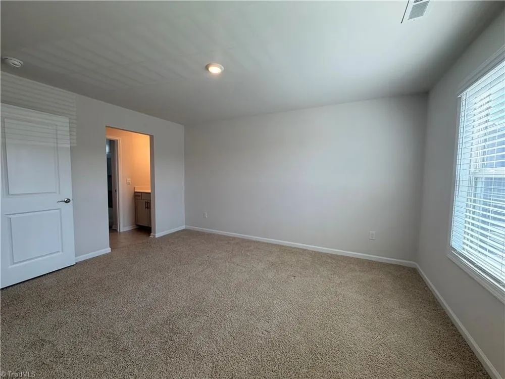4293 Pelican Street High Point, NC 27265
