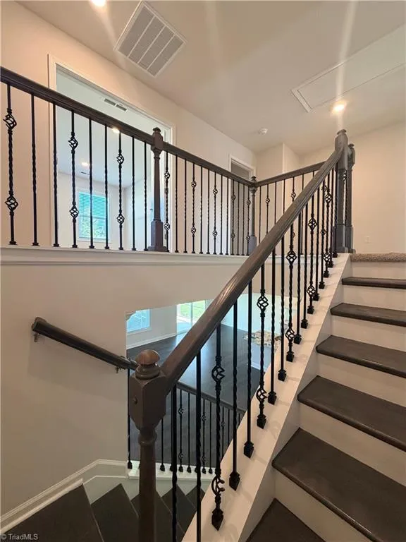 4293 Pelican Street High Point, NC 27265
