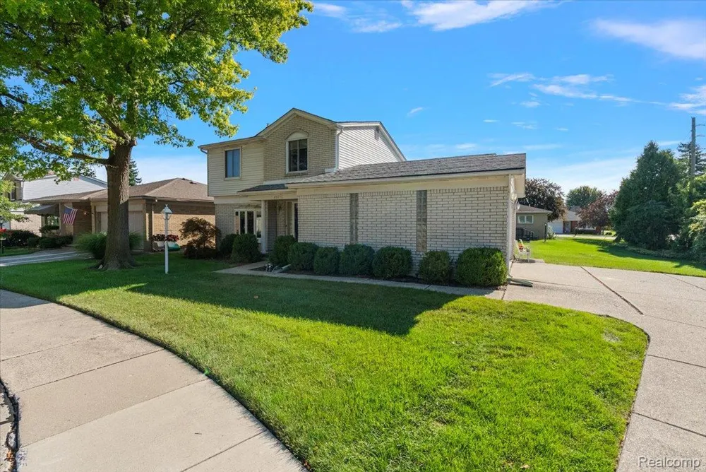 46636 E Oakwood Drive #55 Macomb Township, MI 48044