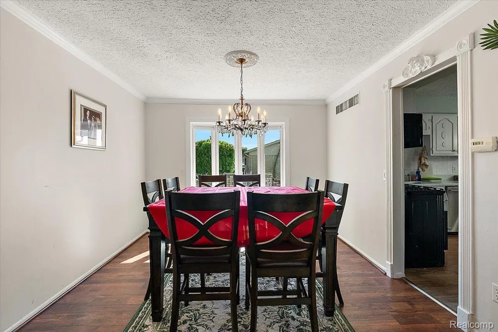 46636 E Oakwood Drive #55 Macomb Township, MI 48044