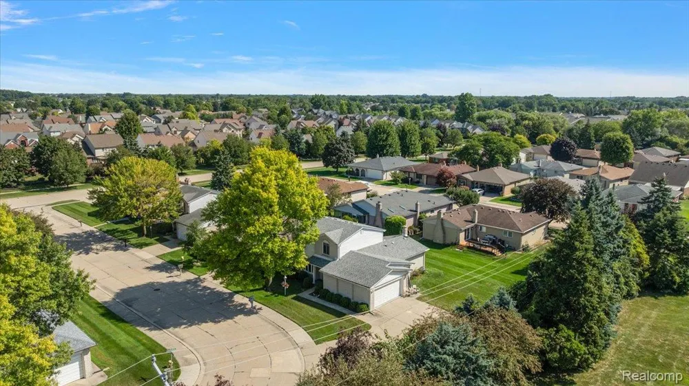 46636 E Oakwood Drive #55 Macomb Township, MI 48044