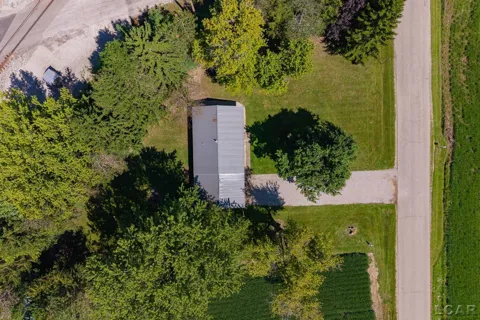 7010 Elliot Highway