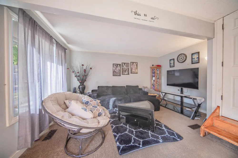 674 Campbell Avenue Unknown, MI 48198