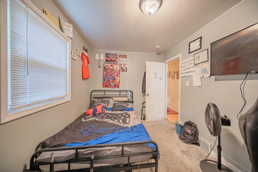 674 Campbell Avenue Unknown, MI 48198