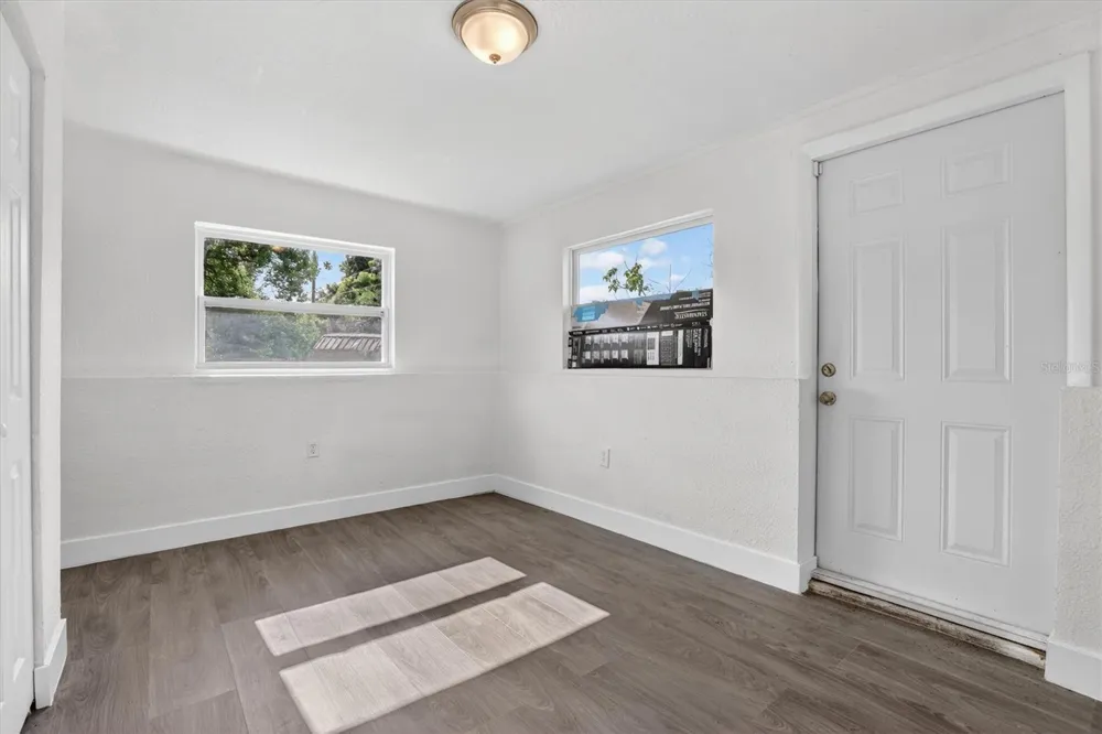 1612 W GRANT STREET Orlando, FL 32805