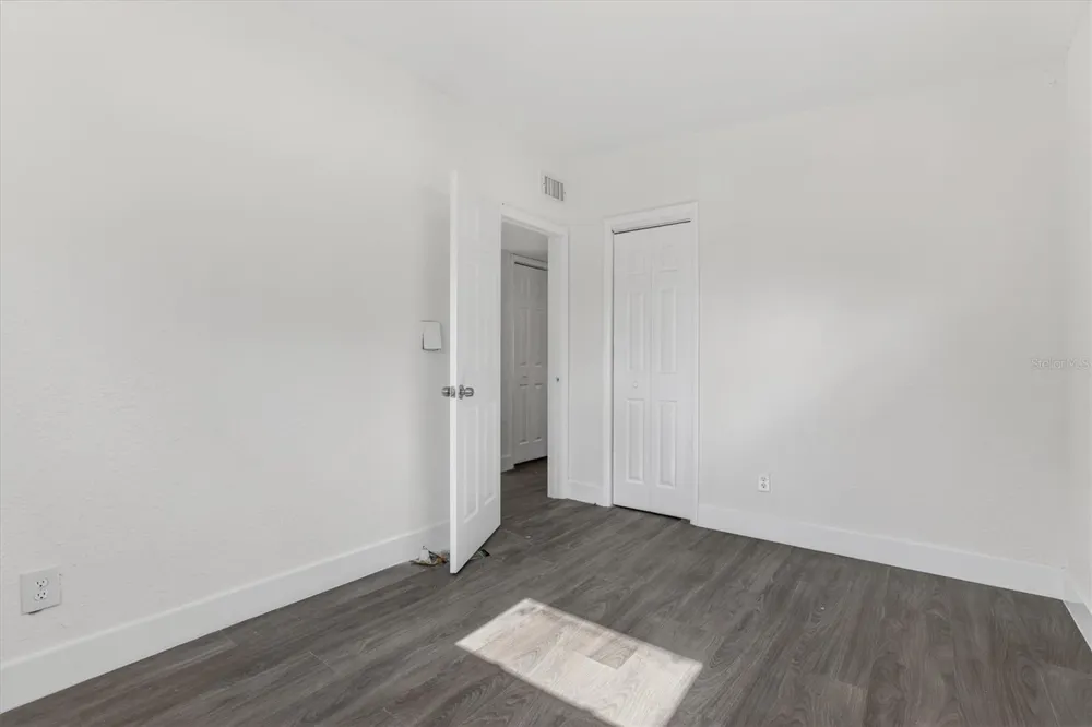 1612 W GRANT STREET Orlando, FL 32805