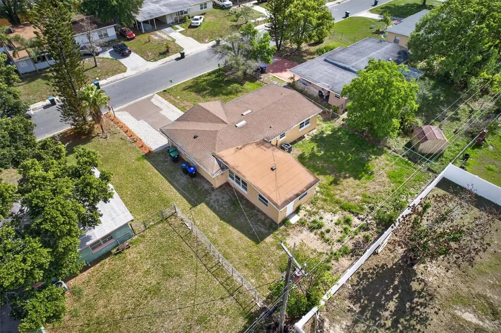 1612 W GRANT STREET Orlando, FL 32805