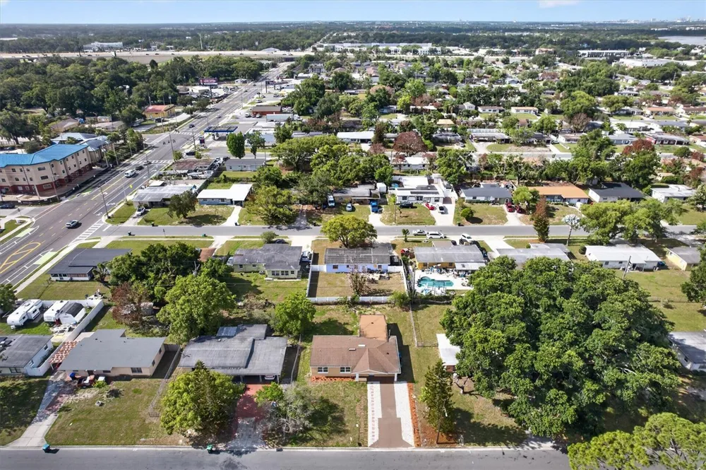 1612 W GRANT STREET Orlando, FL 32805