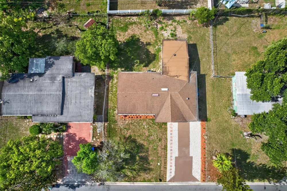1612 W GRANT STREET Orlando, FL 32805