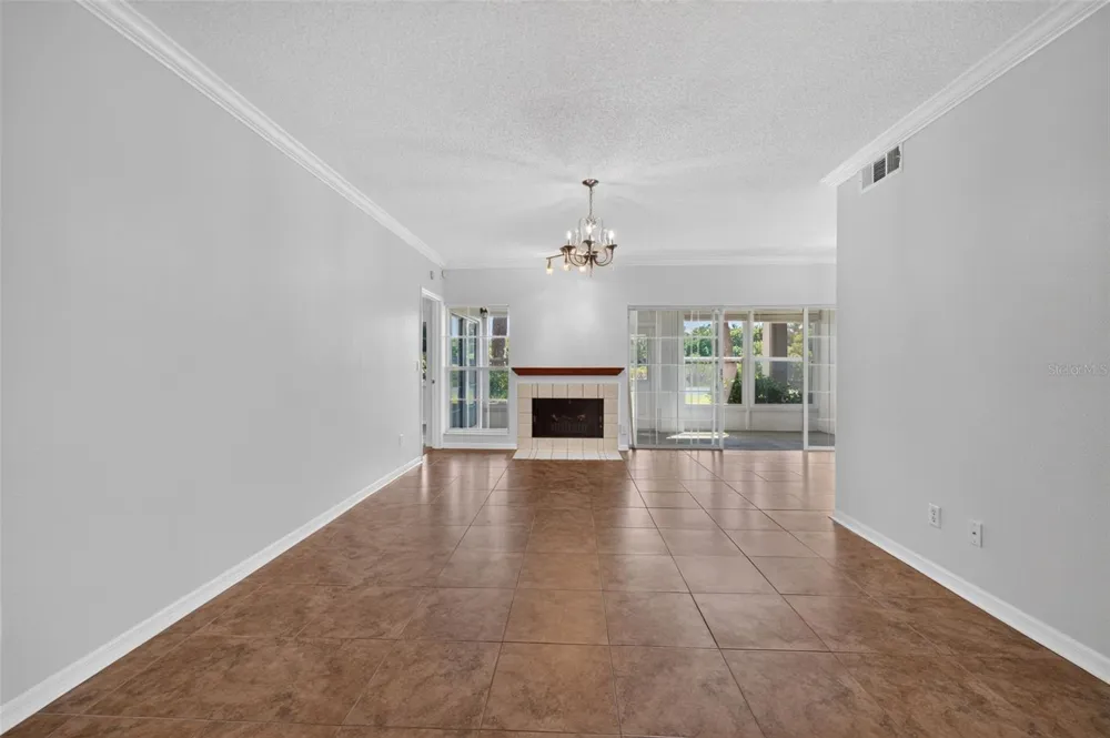 10811 INDIAN HILLS COURT #37 Seminole, FL 33777