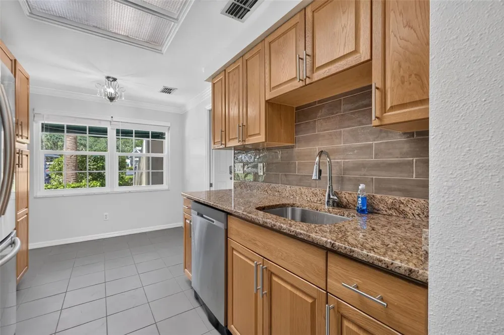 10811 INDIAN HILLS COURT #37 Seminole, FL 33777