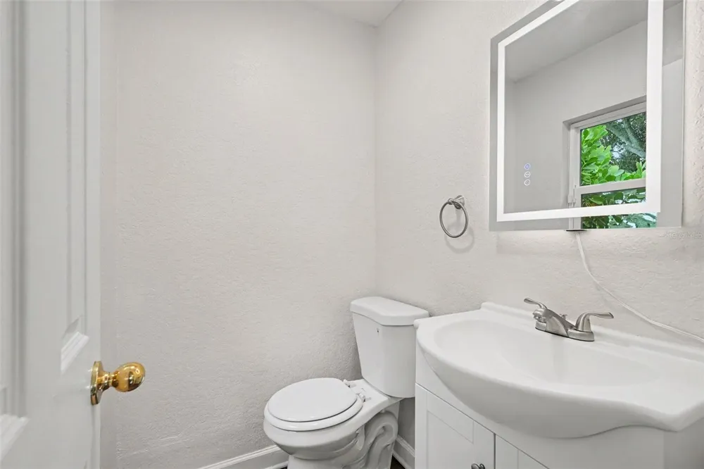 2051 23RD STREET SW Largo, FL 33774