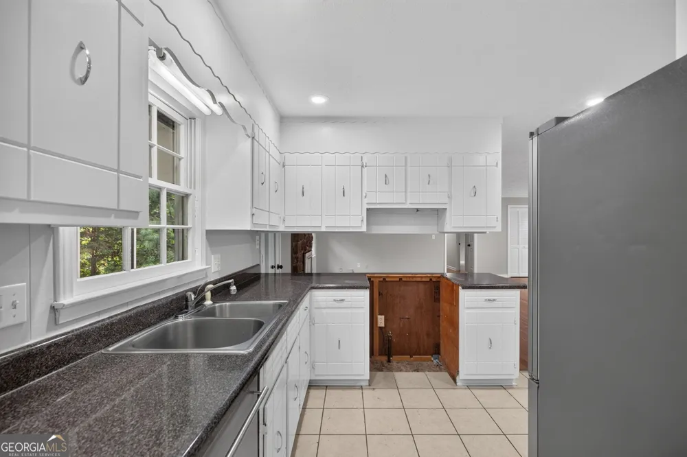 110 Thornwood DR SW Rome, GA 30165
