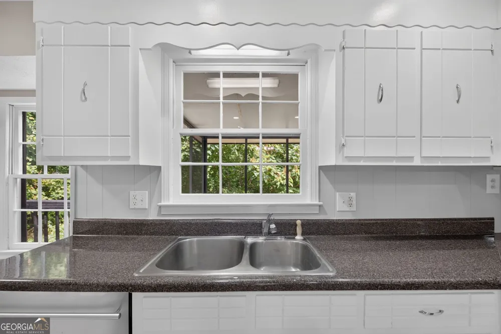 110 Thornwood DR SW Rome, GA 30165