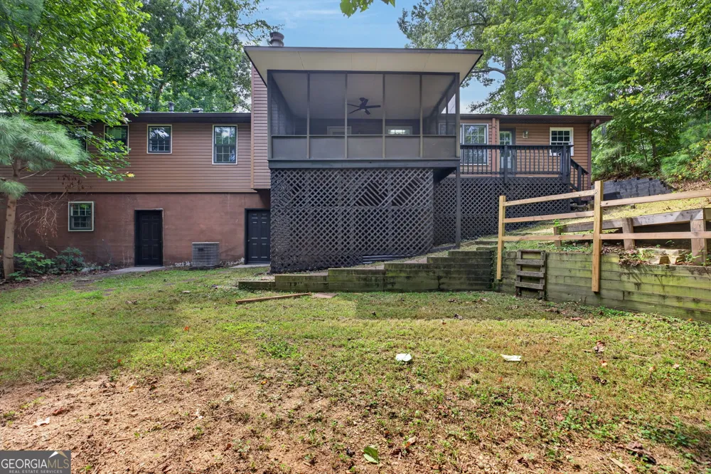 110 Thornwood DR SW Rome, GA 30165