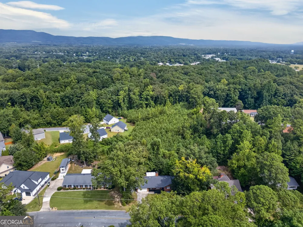 110 Thornwood DR SW Rome, GA 30165