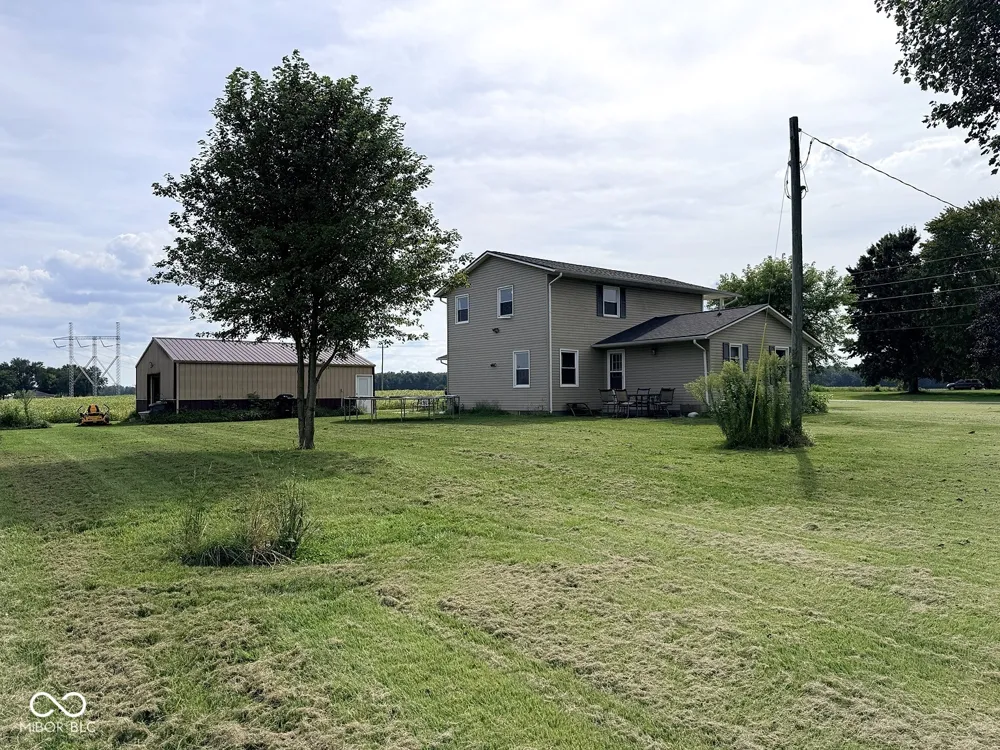5511 County Road 100 W Brownstown, IN 47220