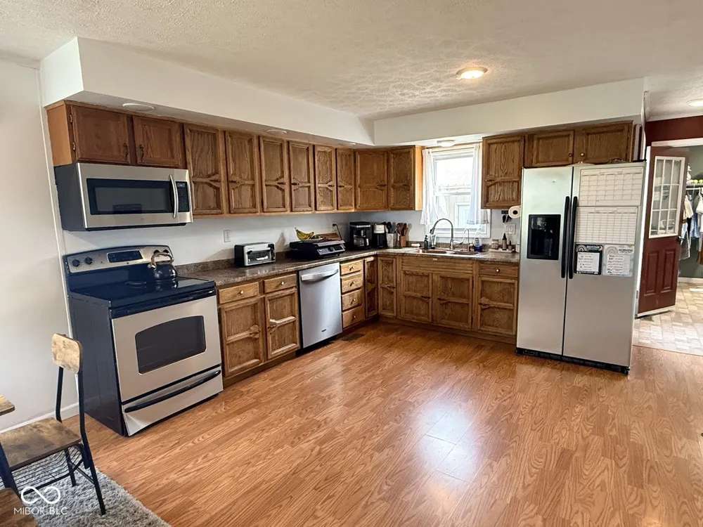 5511 County Road 100 W Brownstown, IN 47220