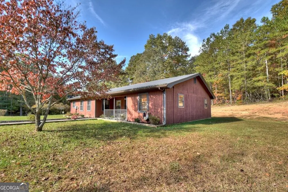 160 Moores RD Mineral Bluff, GA 30559