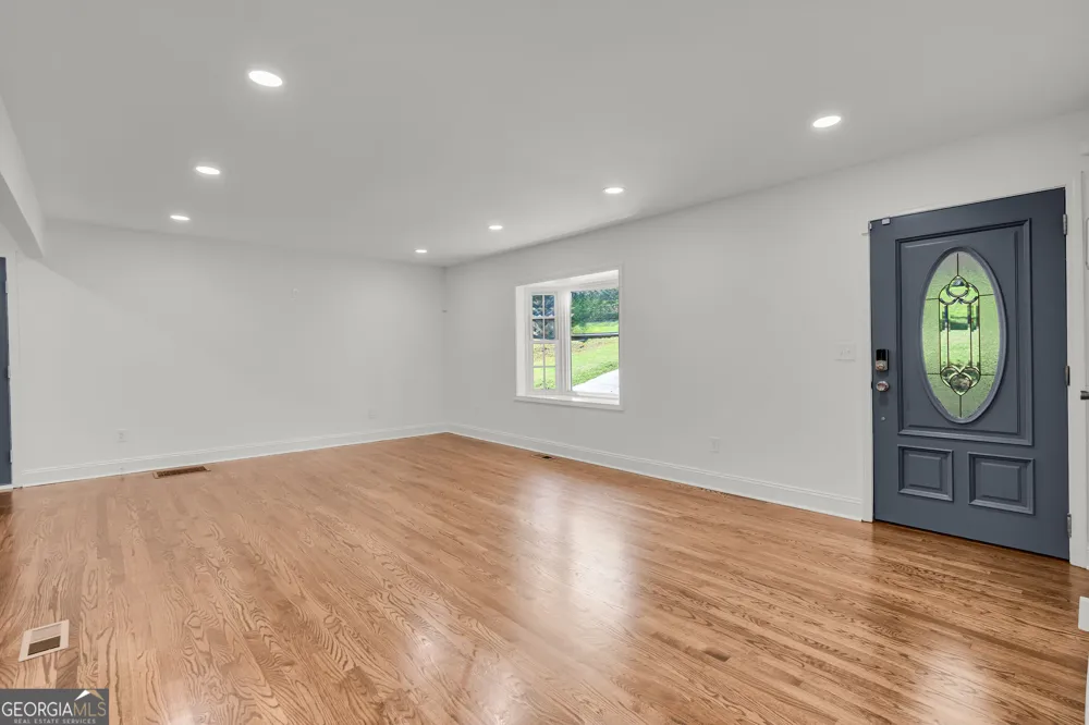 4246 Colony East DR Stone Mountain, GA 30083