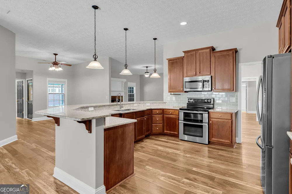 2066 Pheasant Run DR McDonough, GA 30252
