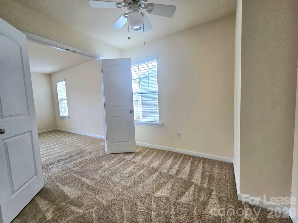 7320 Jane Parks Way Charlotte, NC 28217