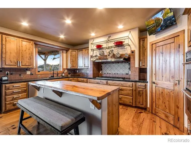 5433 Rim Road Livermore, CO 80536