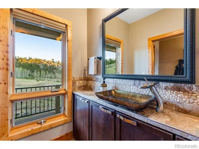 5433 Rim Road Livermore, CO 80536