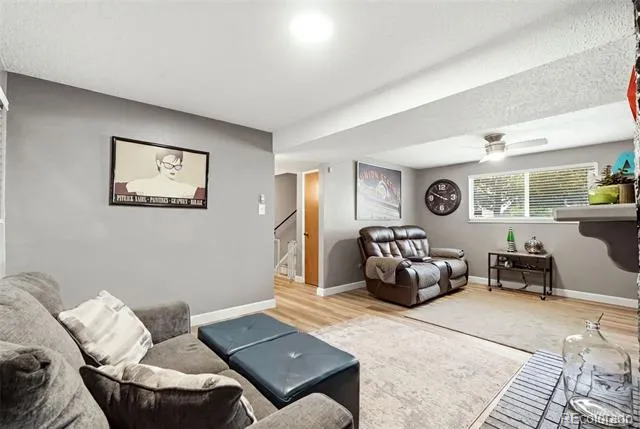 984 S Victor Way Aurora, CO 80012