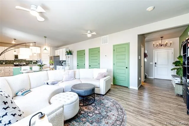 4512 River Highlands Loop Elizabeth, CO 80107