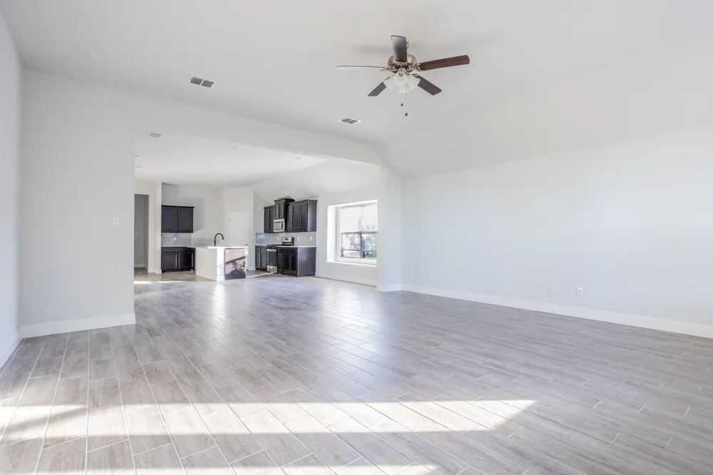 118 Sycamore Street Balch Springs, TX 75181