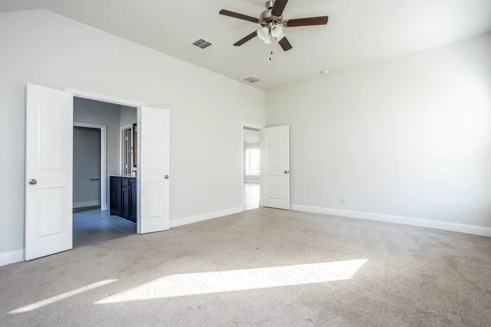 118 Sycamore Street Balch Springs, TX 75181