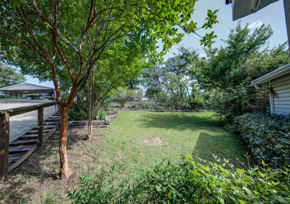 402 Aqua Way Lake Bridgeport, TX 76426