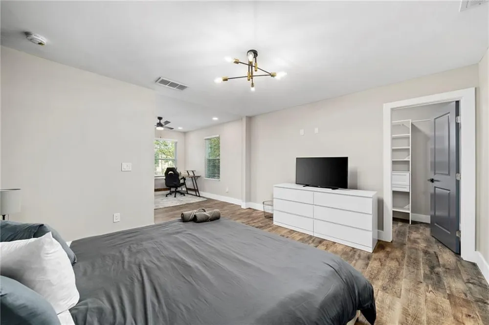 298 Roy Street SW Atlanta, GA 30310