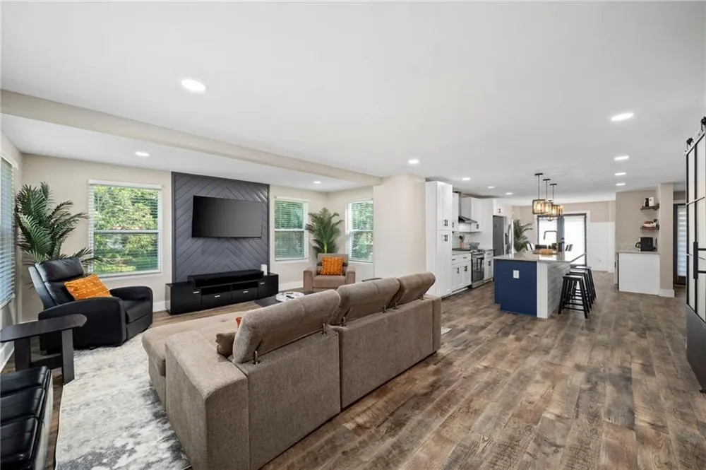 298 Roy Street SW Atlanta, GA 30310