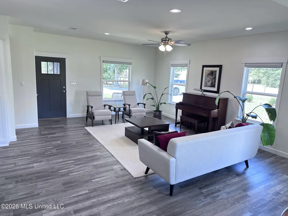 122 Green Road Lucedale, MS 39452