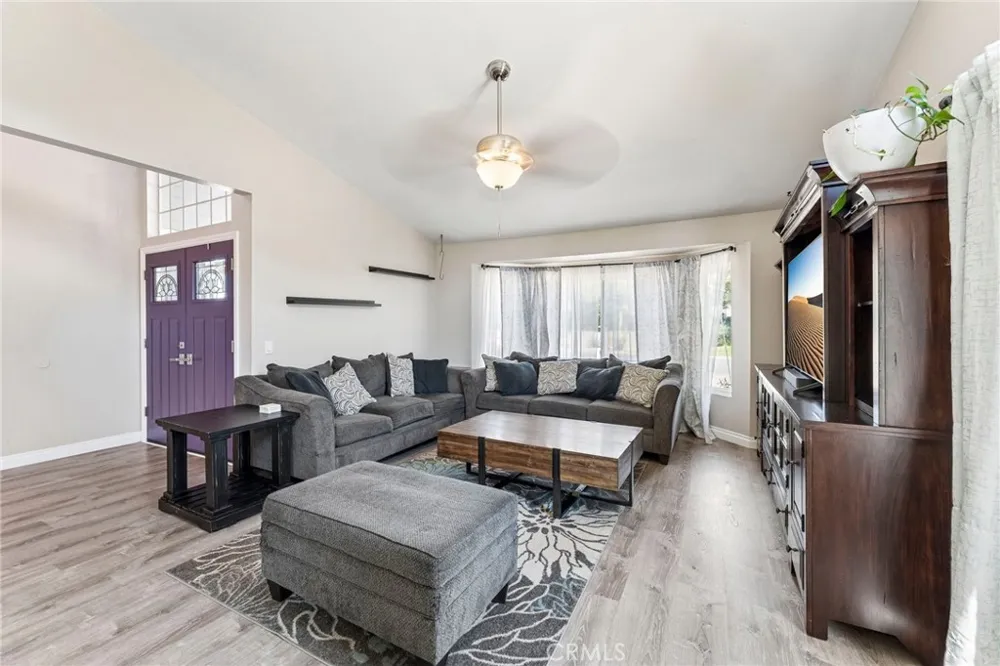 27949 Morrey Lane Moreno Valley, CA 92555