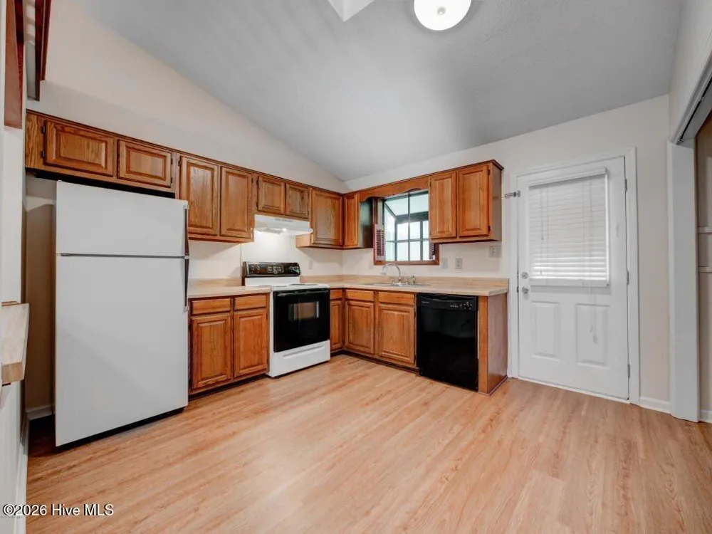 114 Pine Crest Drive Jacksonville, NC 28546