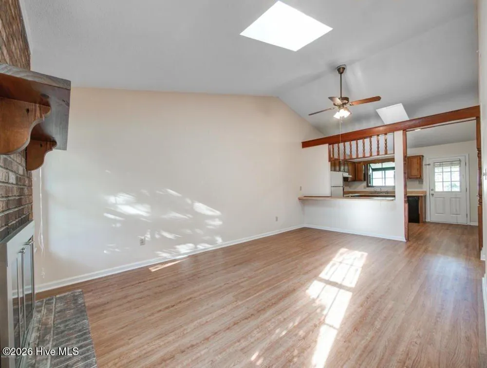 114 Pine Crest Drive Jacksonville, NC 28546