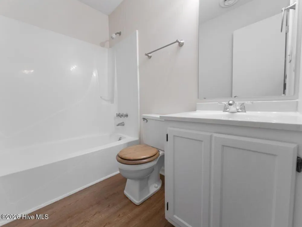114 Pine Crest Drive Jacksonville, NC 28546