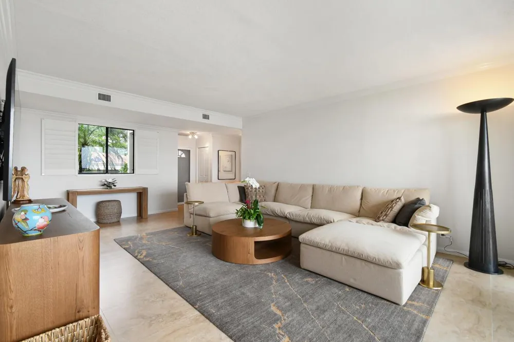2570 NW Seagrass Drive #3a Palm City, FL 34990