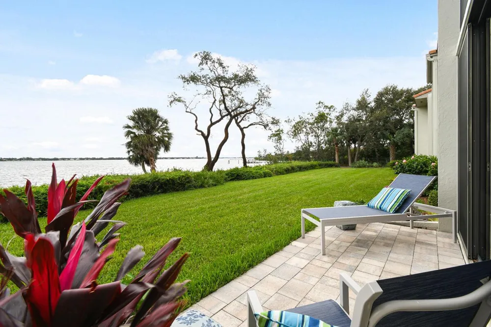 2570 NW Seagrass Drive #3a Palm City, FL 34990