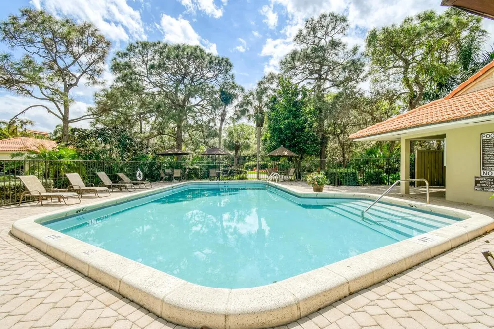 2570 NW Seagrass Drive #3a Palm City, FL 34990