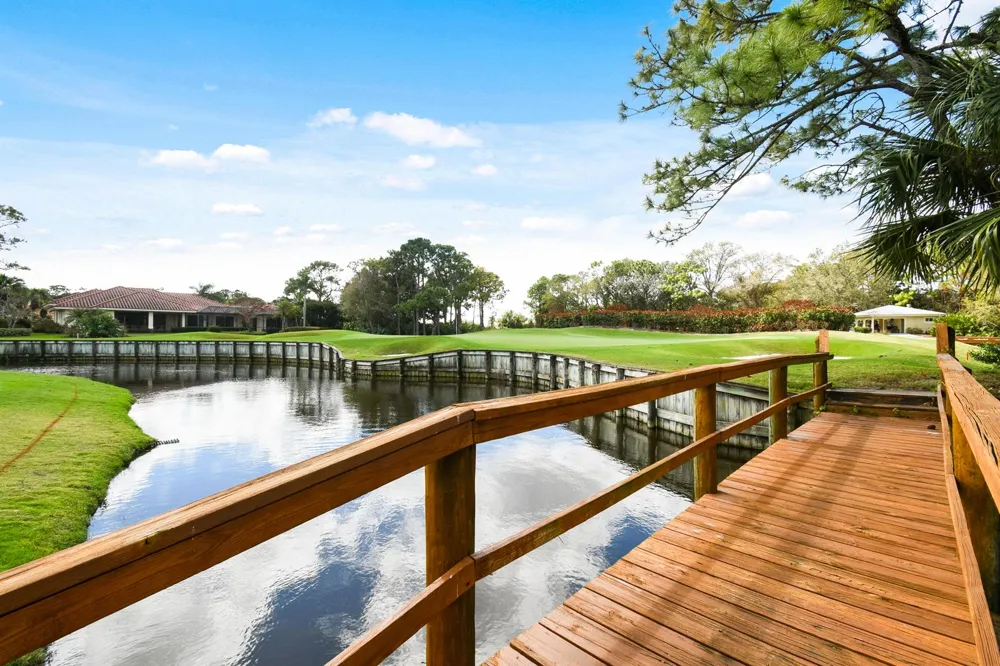 2570 NW Seagrass Drive #3a Palm City, FL 34990