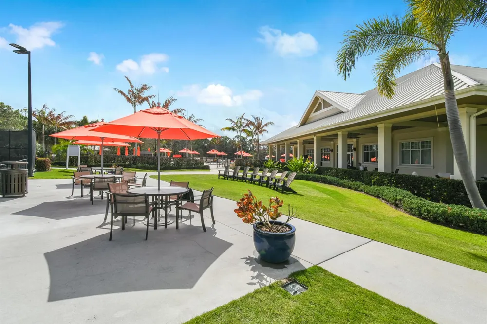 2570 NW Seagrass Drive #3a Palm City, FL 34990