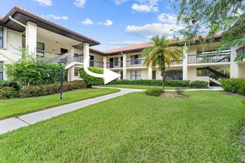 450 SW South River Drive #104
