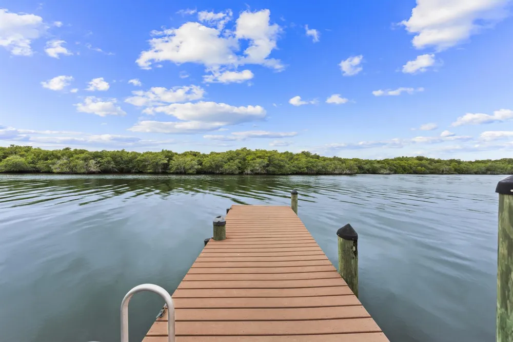 450 SW South River Drive #104 Stuart, FL 34997