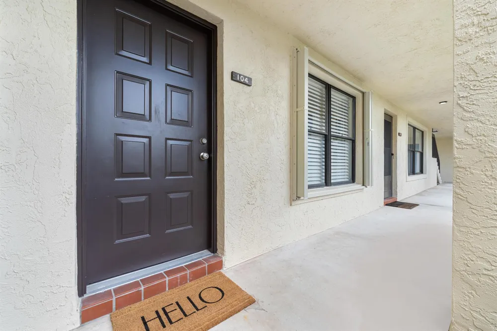450 SW South River Drive #104 Stuart, FL 34997