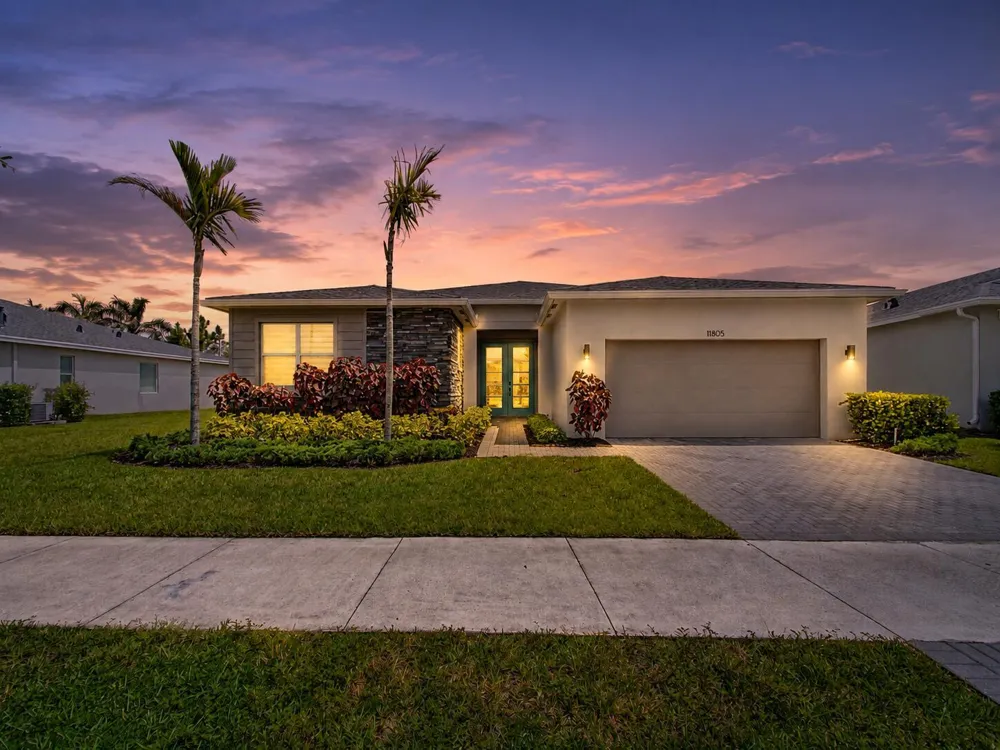 11805 SW Lyra Drive Port St. Lucie, FL 34987