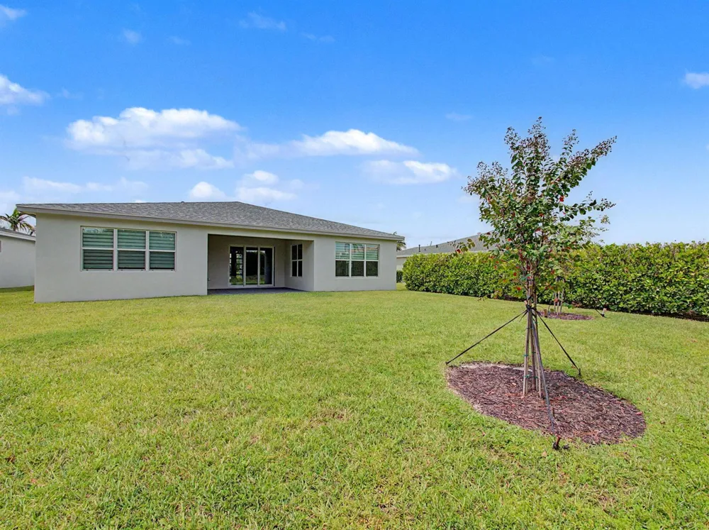 11805 SW Lyra Drive Port St. Lucie, FL 34987
